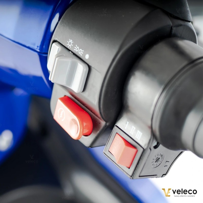 Veleco FASTER – 4-wheeled mobility scooter