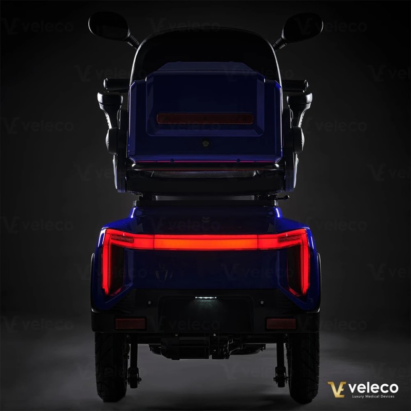 Veleco TURRIS – 3-wheeled mobility scooter with full LED lights