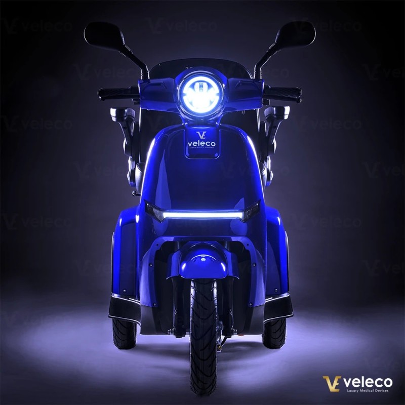 Veleco TURRIS – 3-wheeled mobility scooter with full LED lights