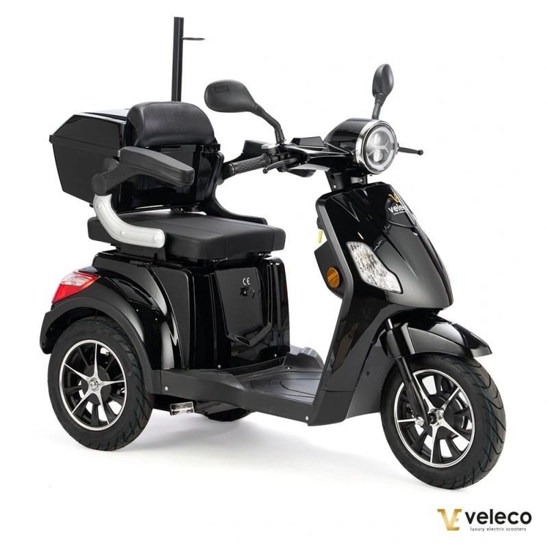 Veleco DRACO – 3-wheeled mobility scooter with extra equipment
