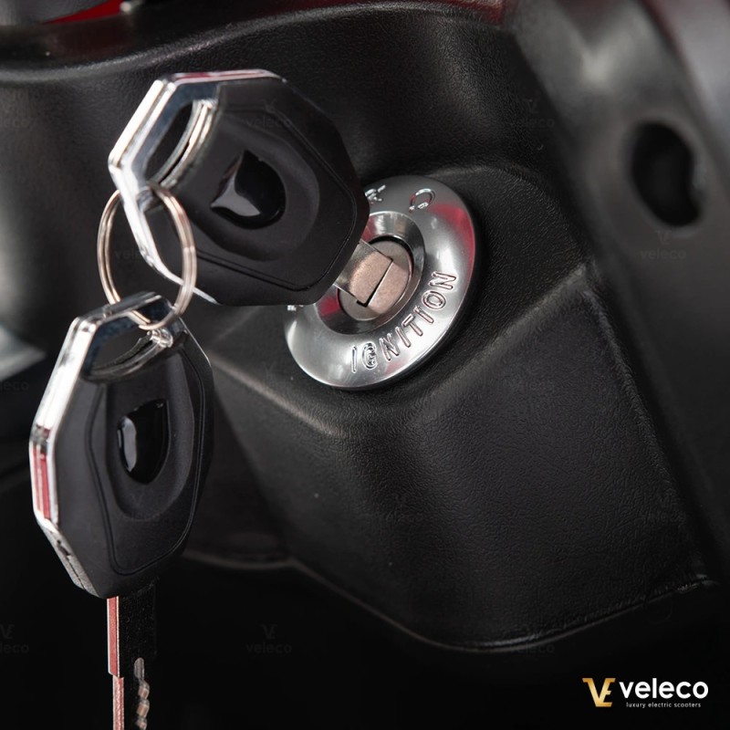 Veleco DRACO – 3-wheeled mobility scooter with extra equipment