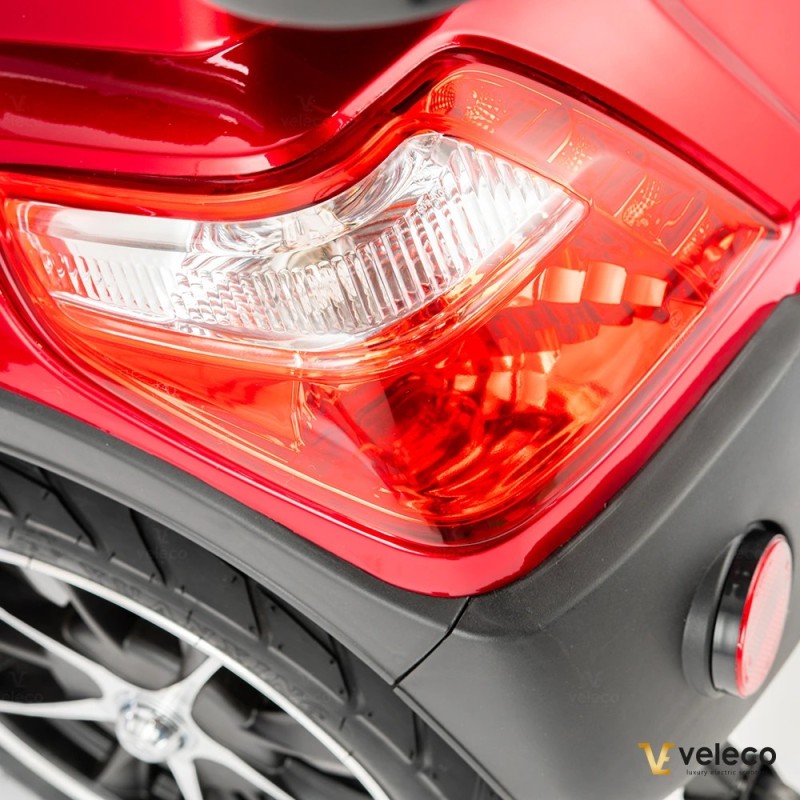 Veleco DRACO – 3-wheeled mobility scooter with extra equipment